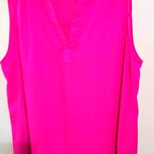CHAUS SLEEVELESS (Dillards)